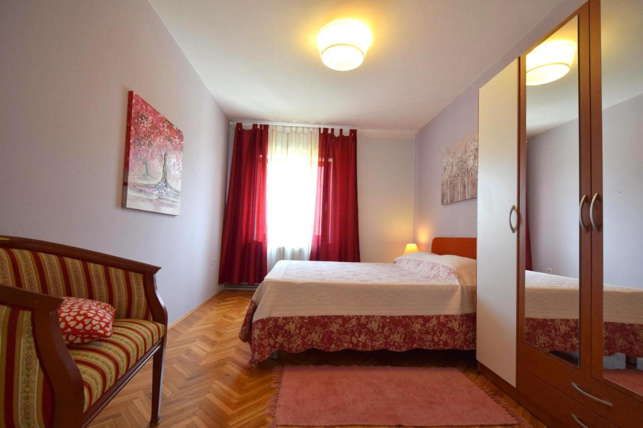 Apartment Mila Malinska Kültér fotó