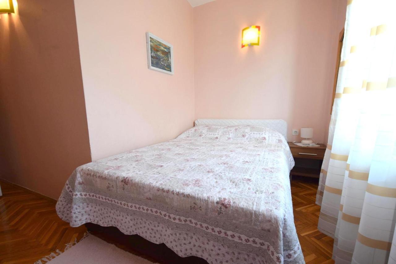 Apartment Mila Malinska Kültér fotó